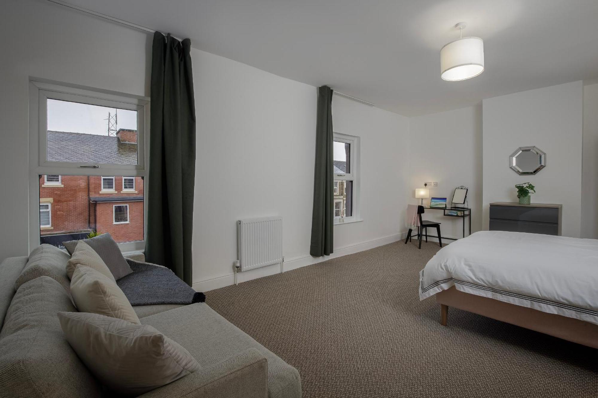 Springfield Spacious Comfort * Blackpool